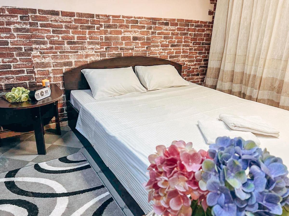 Guest House On Saksahanskoho Street Kiev Luaran gambar