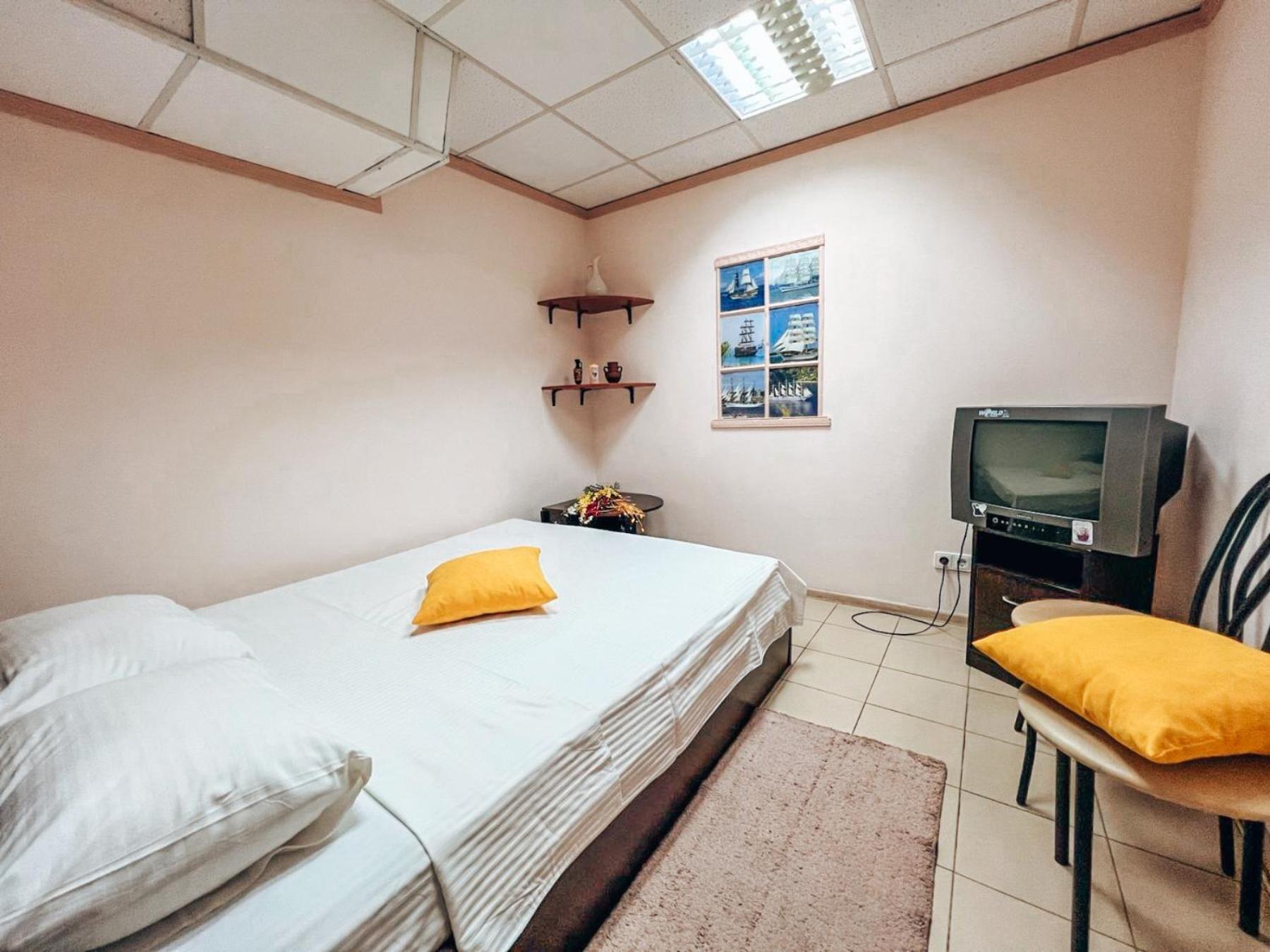 Guest House On Saksahanskoho Street Kiev Luaran gambar